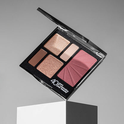 40 Years Face Makeup Palette